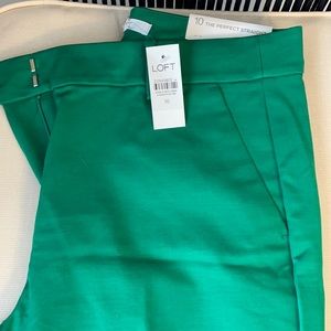 Kelly green ankle pants